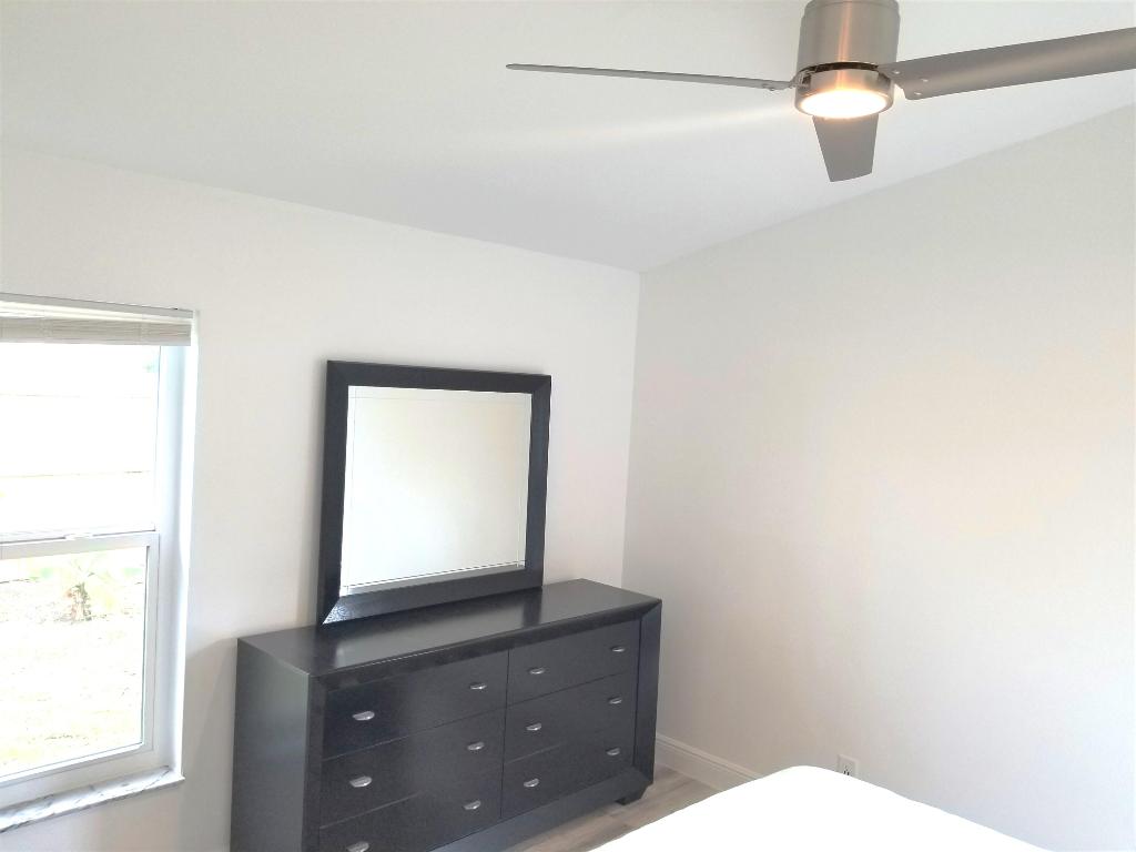 14576 Sunset Pines Drive