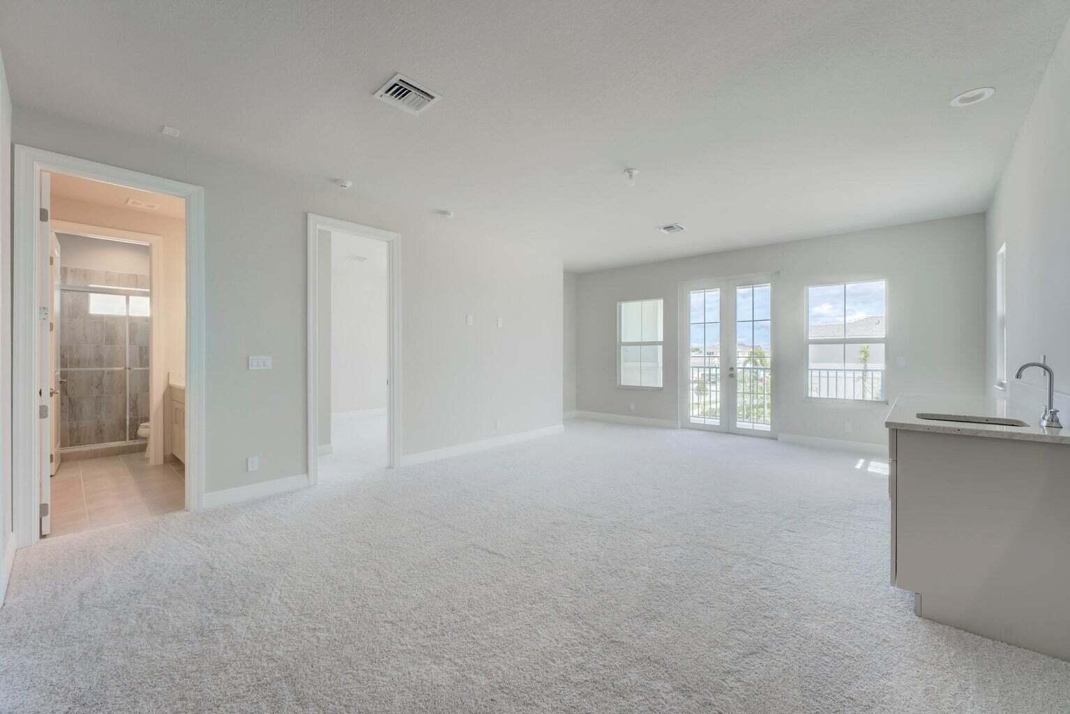 9296 Crestview Circle