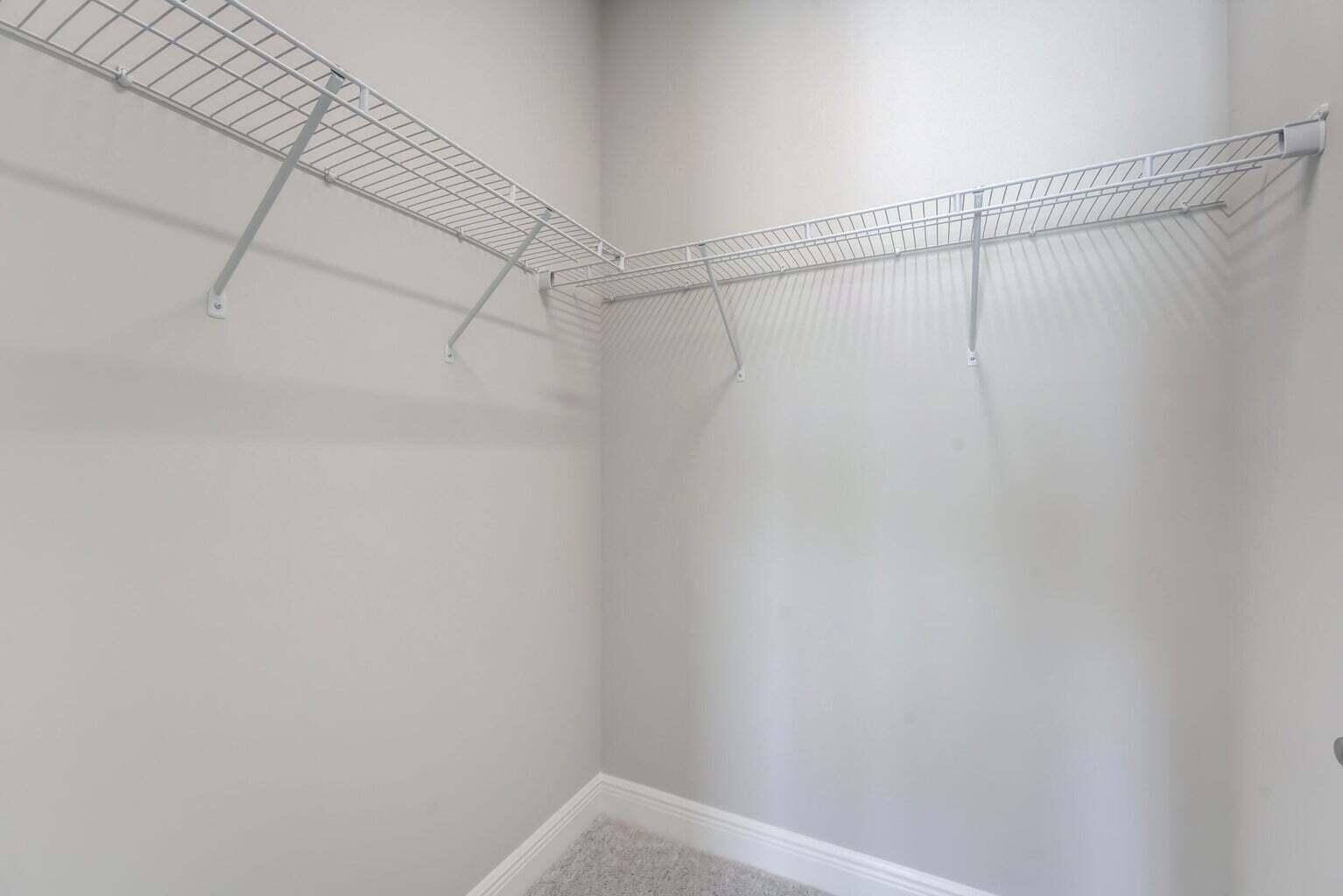 9296 Crestview Circle