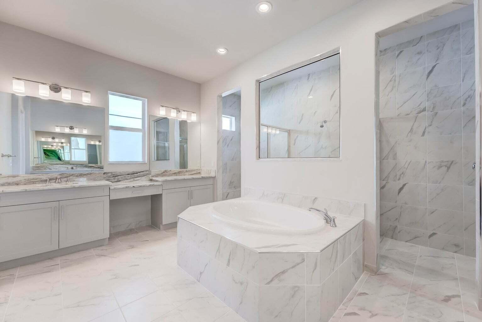 9296 Crestview Circle