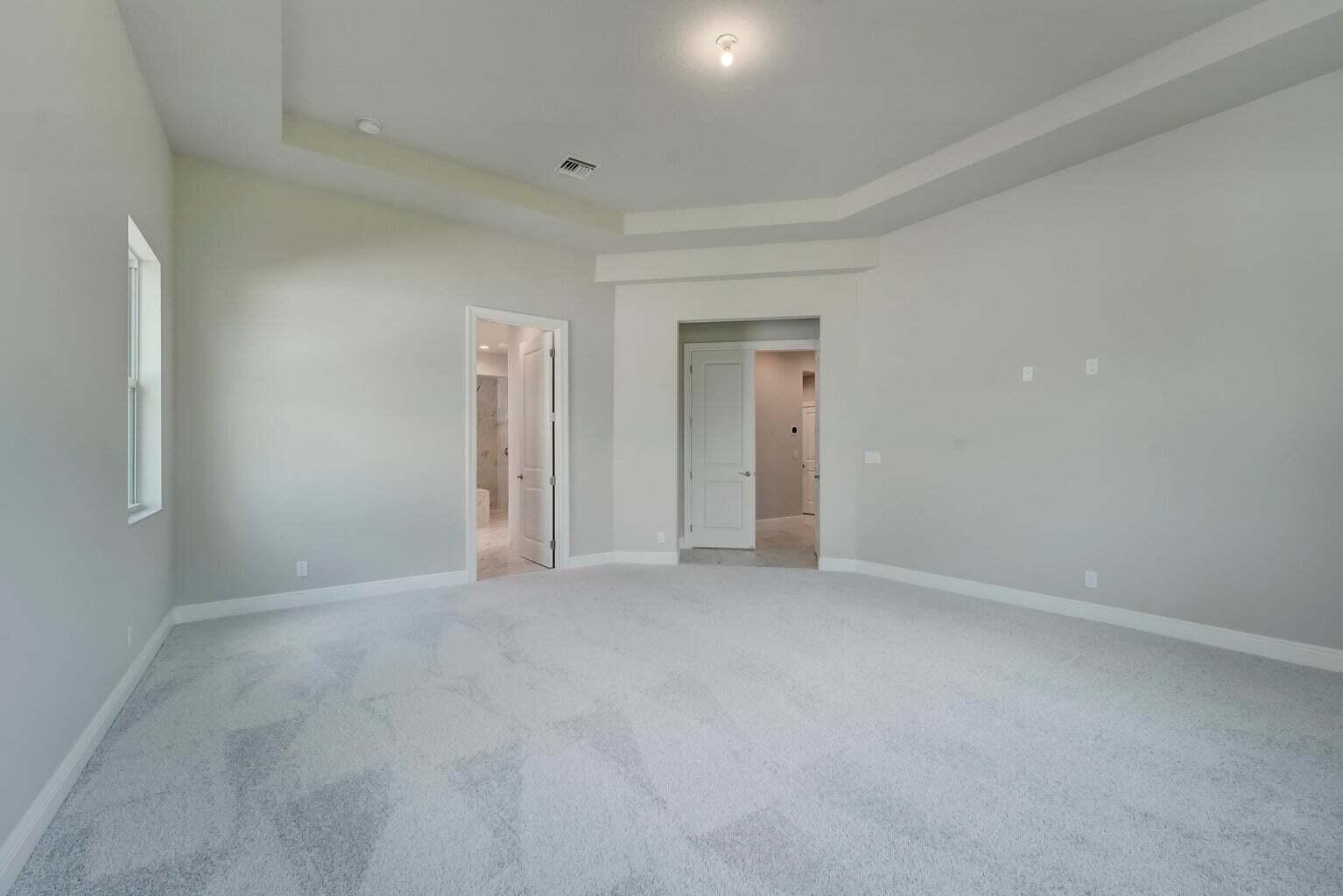 9296 Crestview Circle