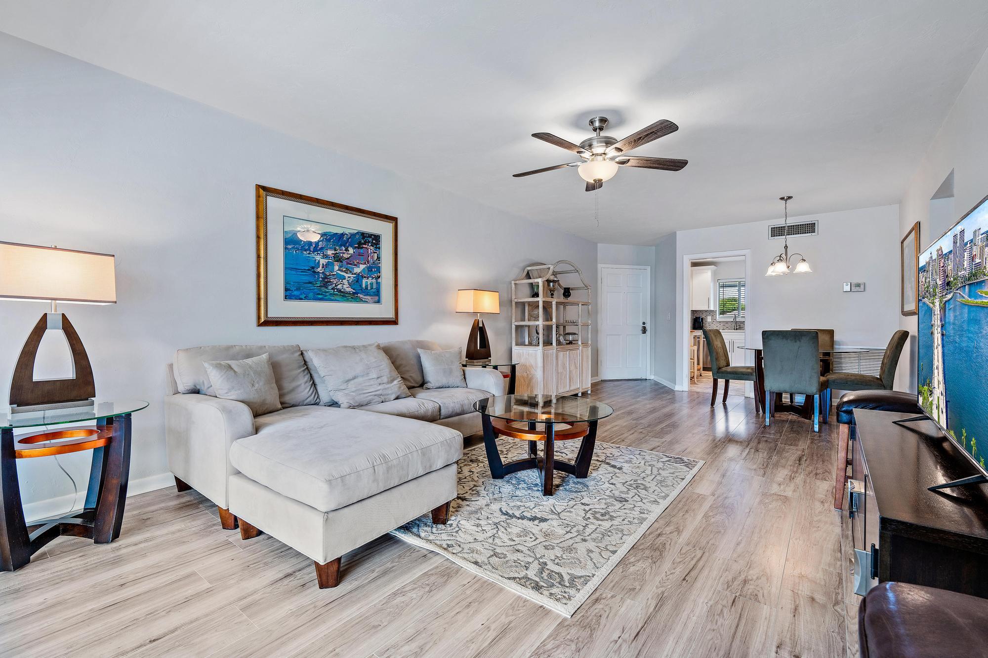 6 Garden Street 205p
