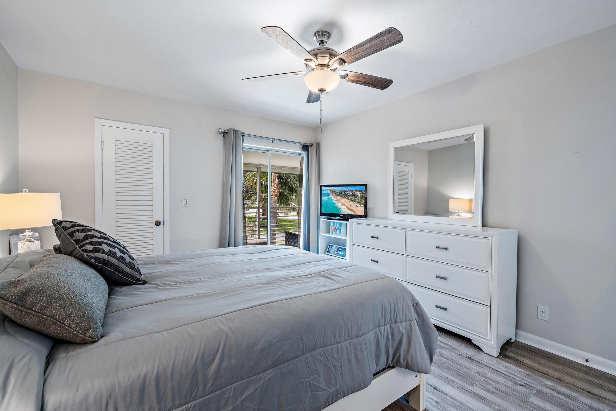 6 Garden Street 205p