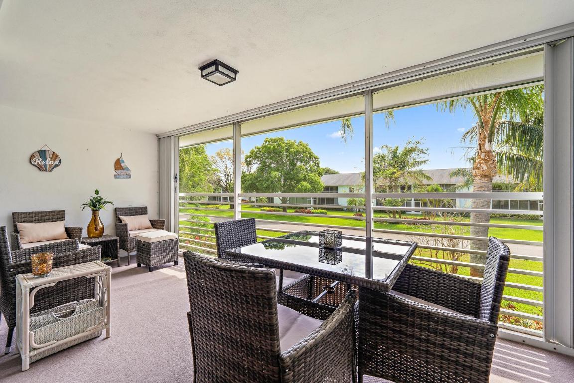 6 Garden Street 205p