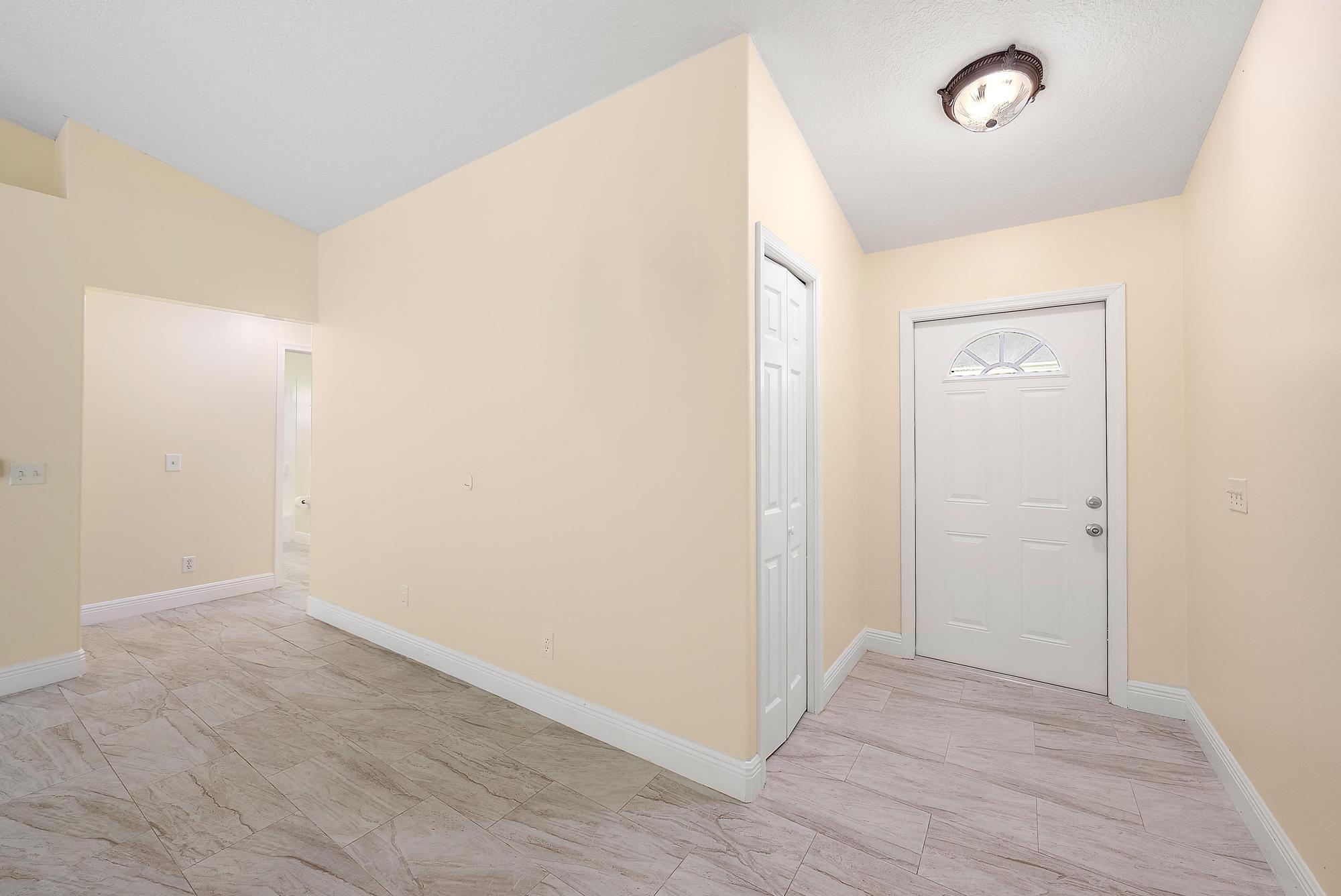 18523 42nd Road N