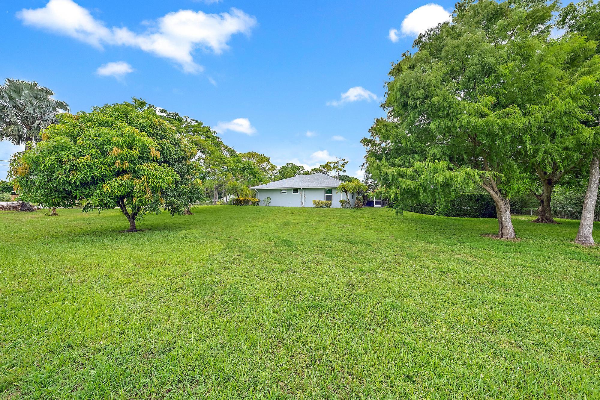 18523 42nd Road N