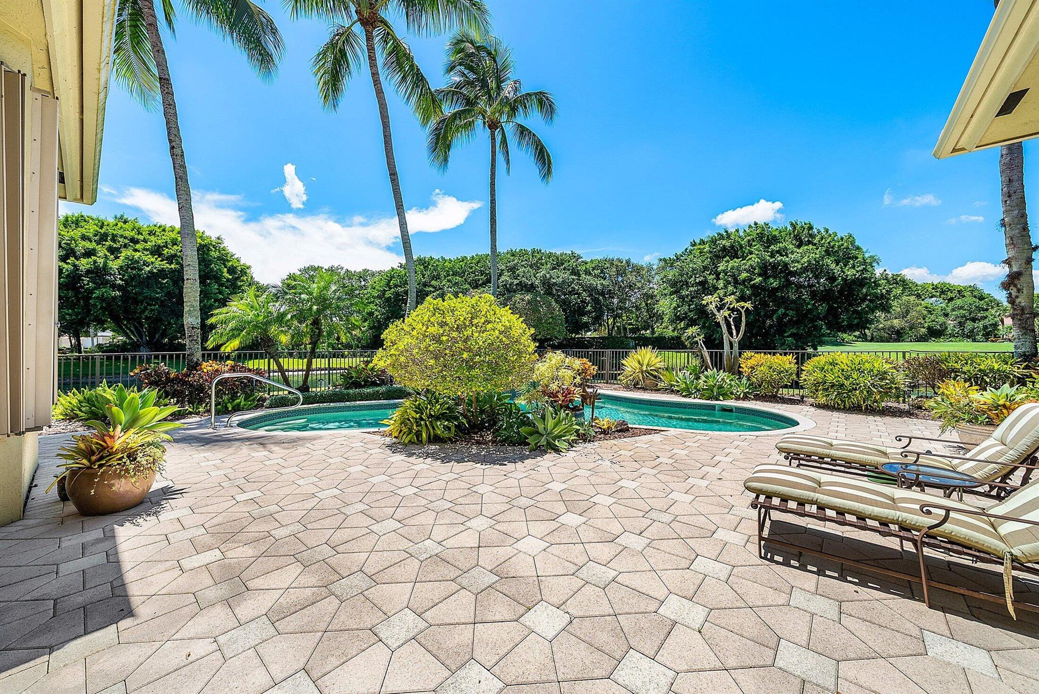 1018 Grand Isle Terrace