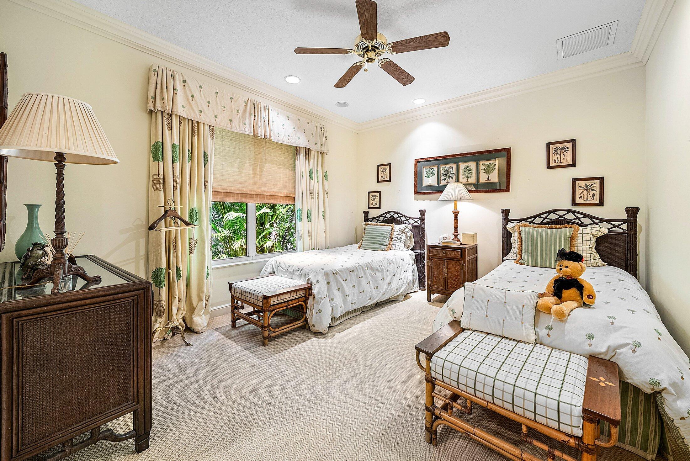 1018 Grand Isle Terrace