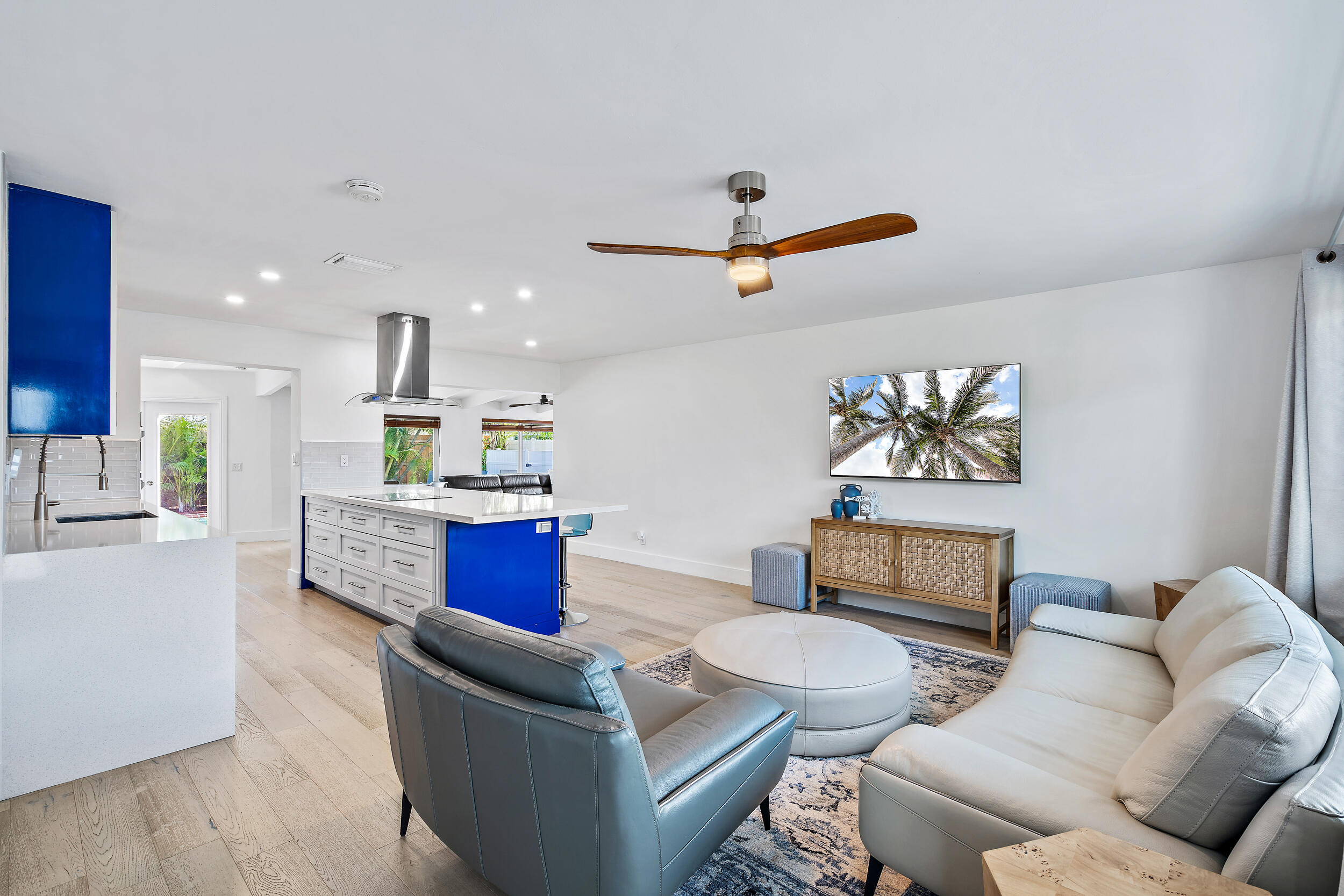 428 Ebbtide Drive