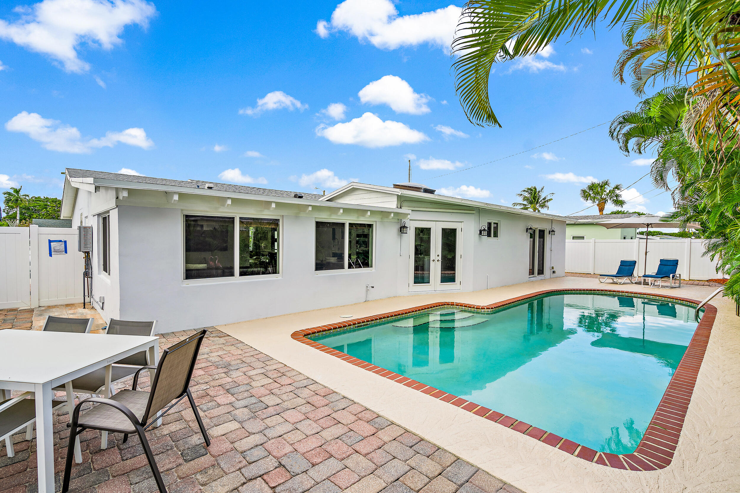 428 Ebbtide Drive