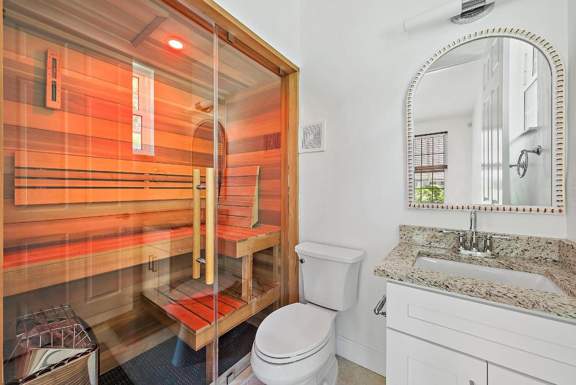 1522 Limetree Bay Avenue