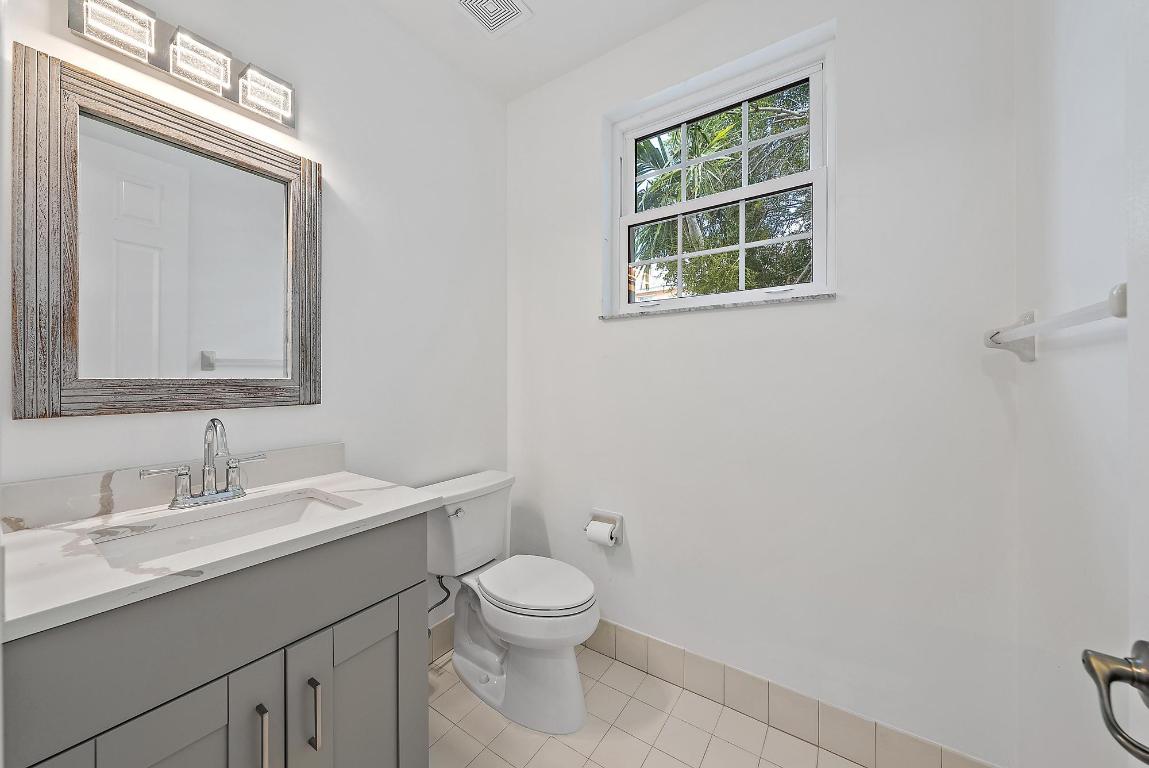 1522 Limetree Bay Avenue