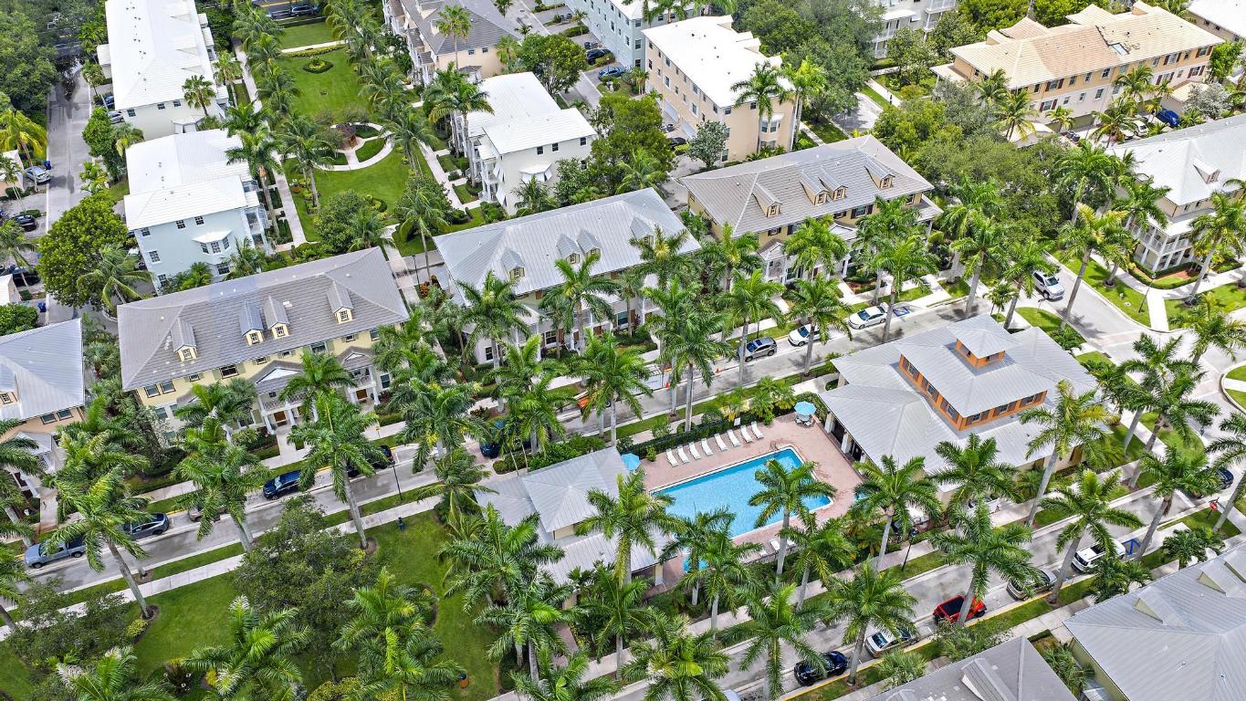 1522 Limetree Bay Avenue