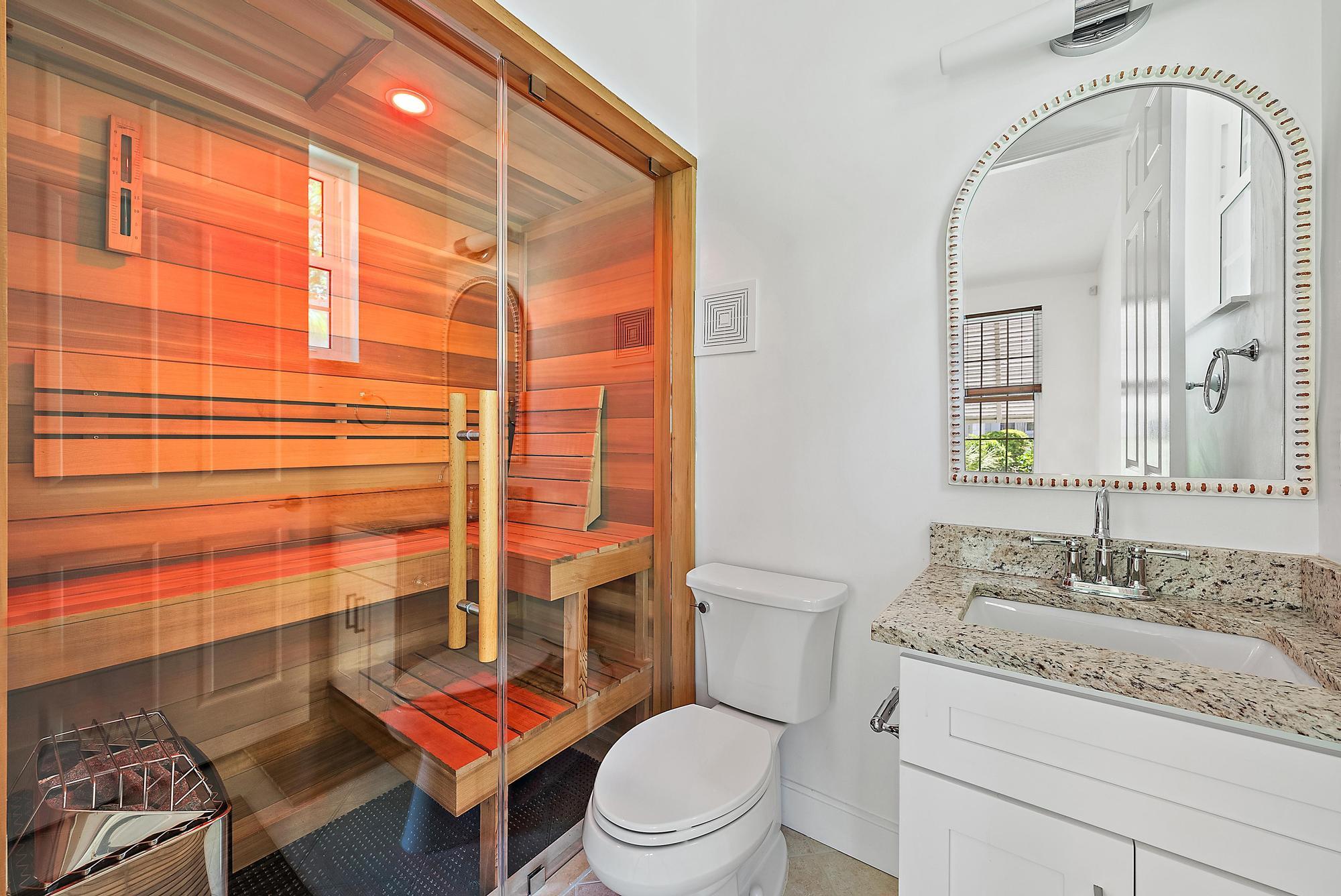 1522 Limetree Bay Avenue