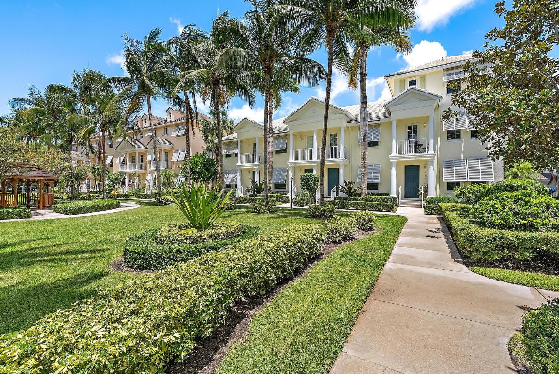 1522 Limetree Bay Avenue