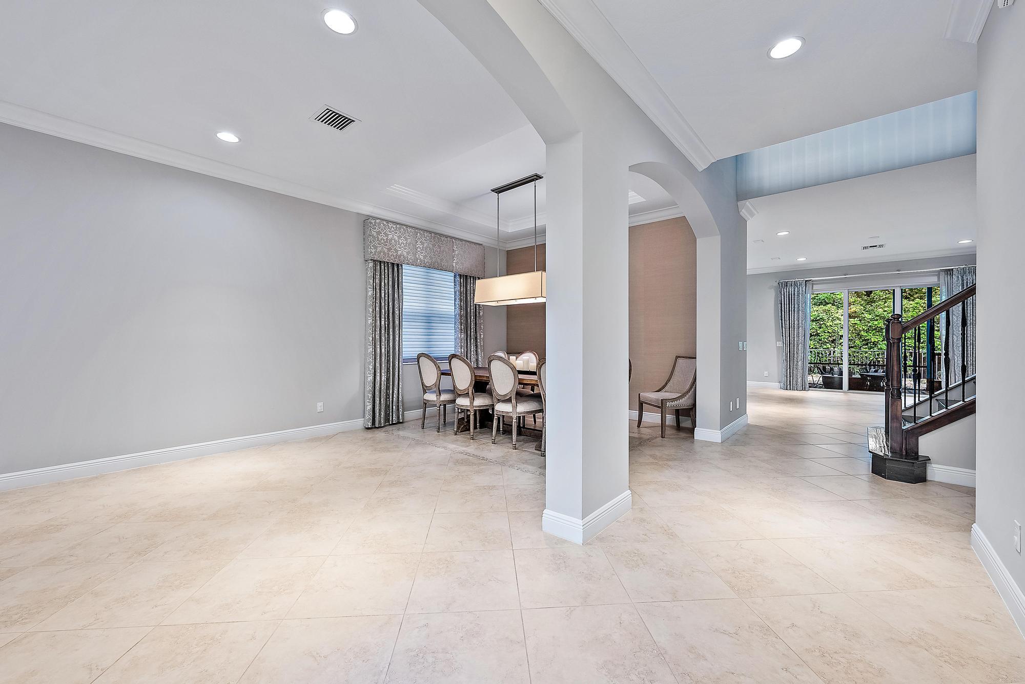 12157 Aviles Circle