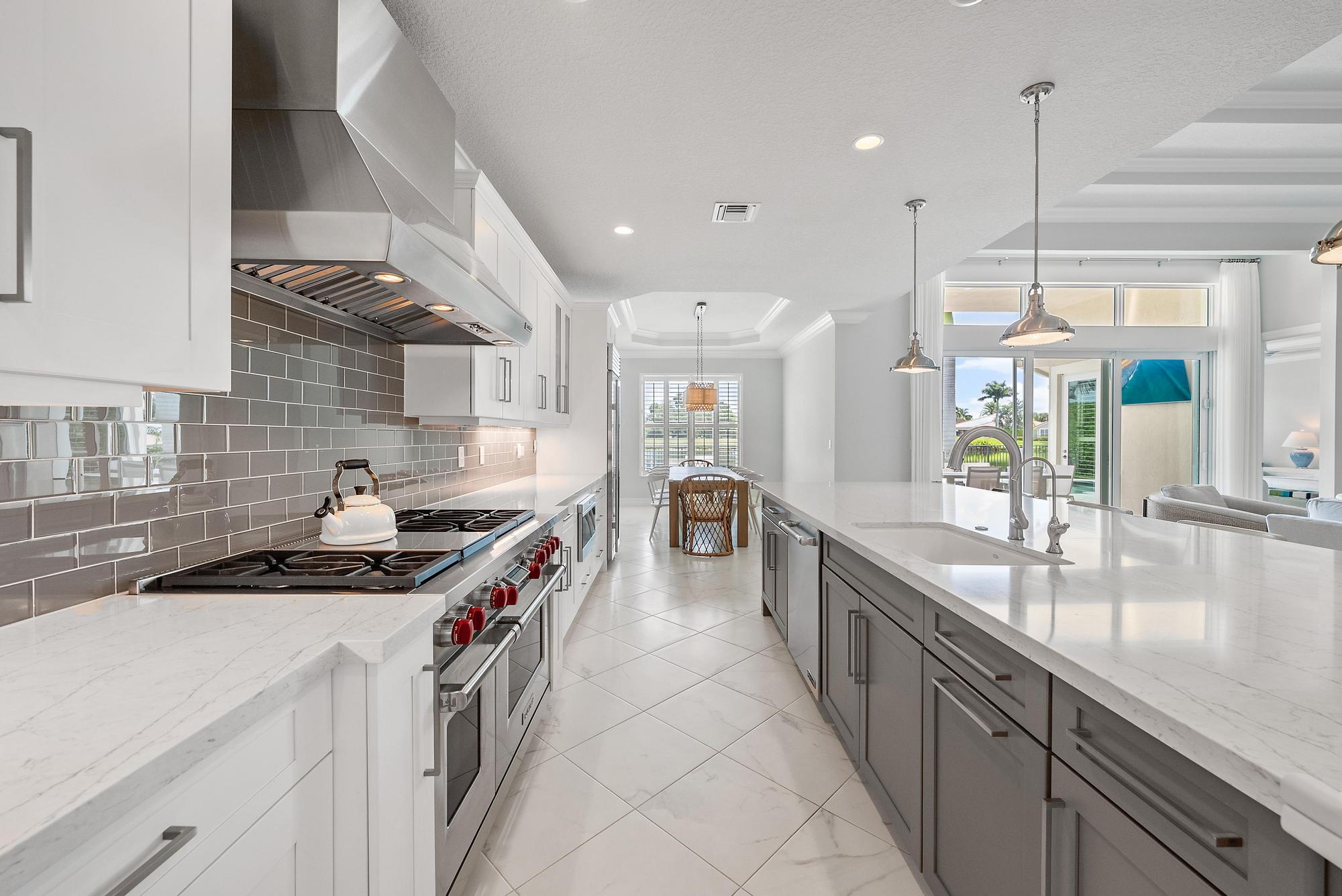 517 Carrara Court