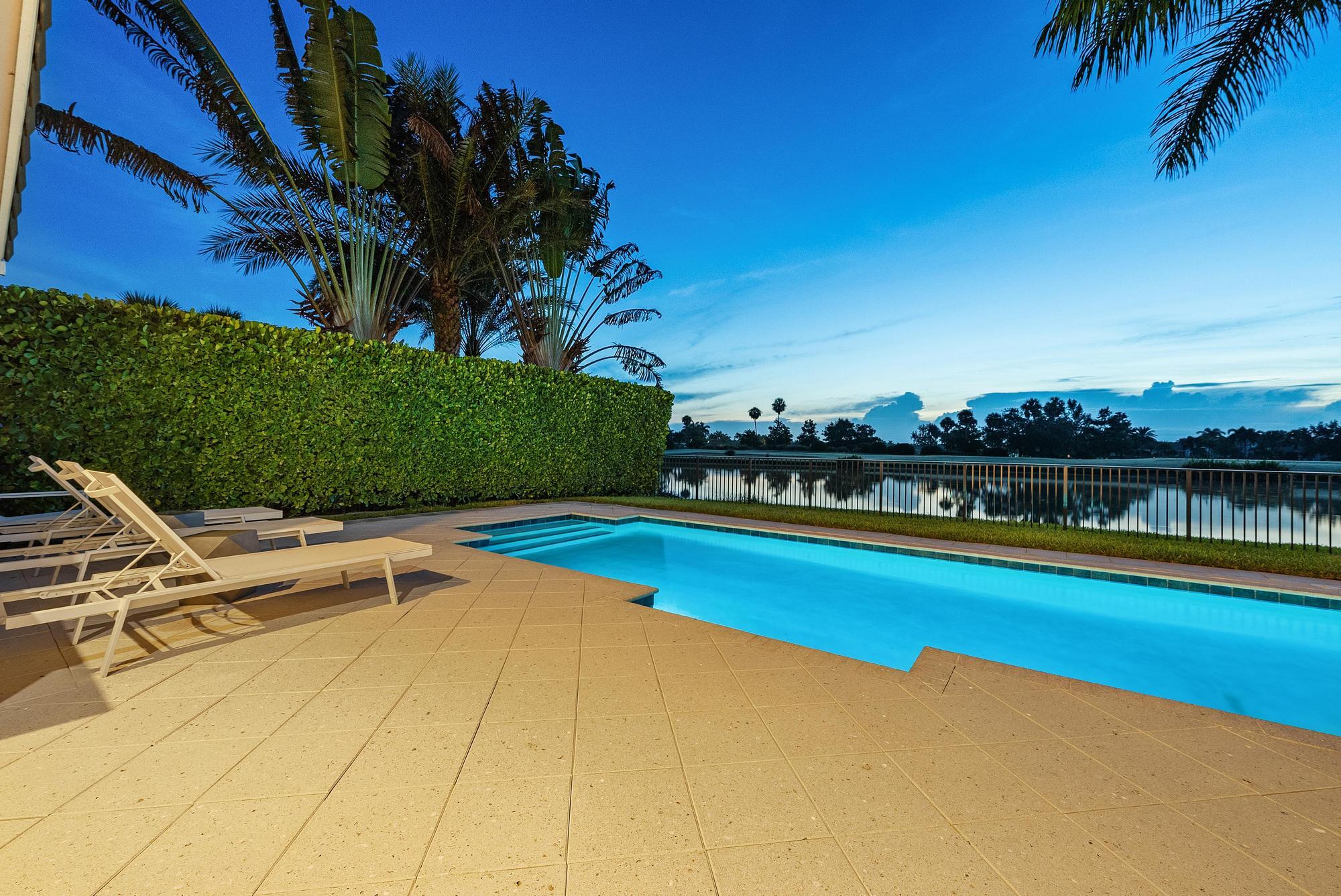 517 Carrara Court