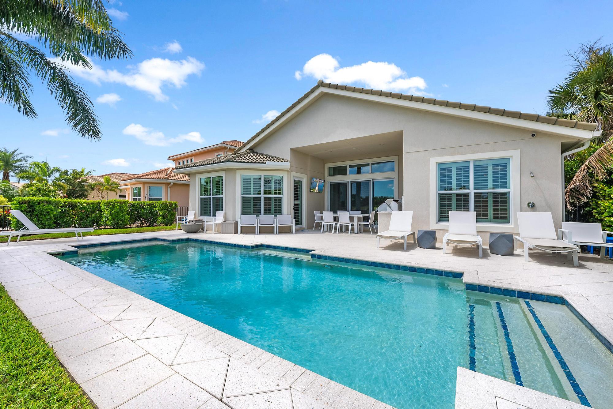 517 Carrara Court