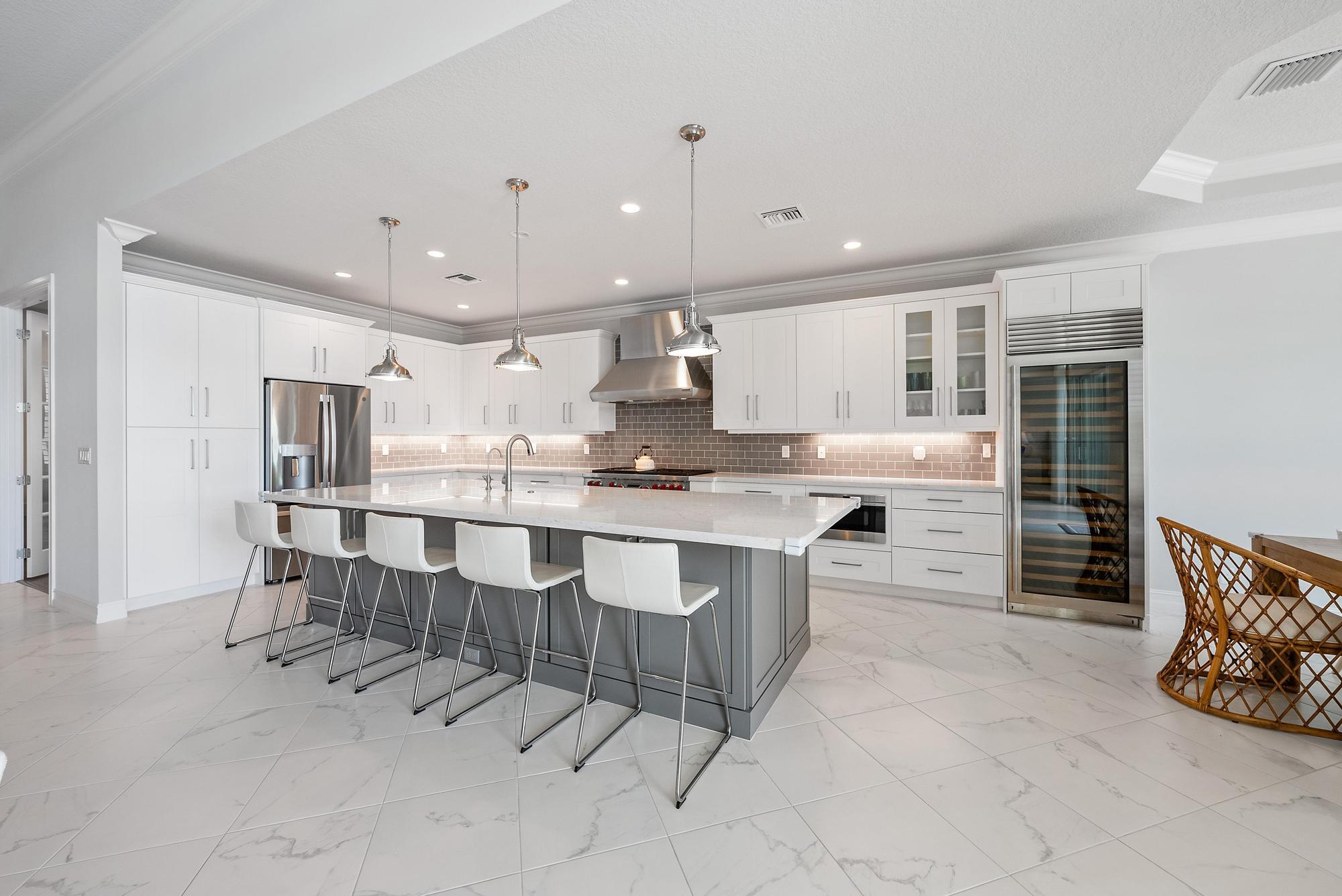 517 Carrara Court