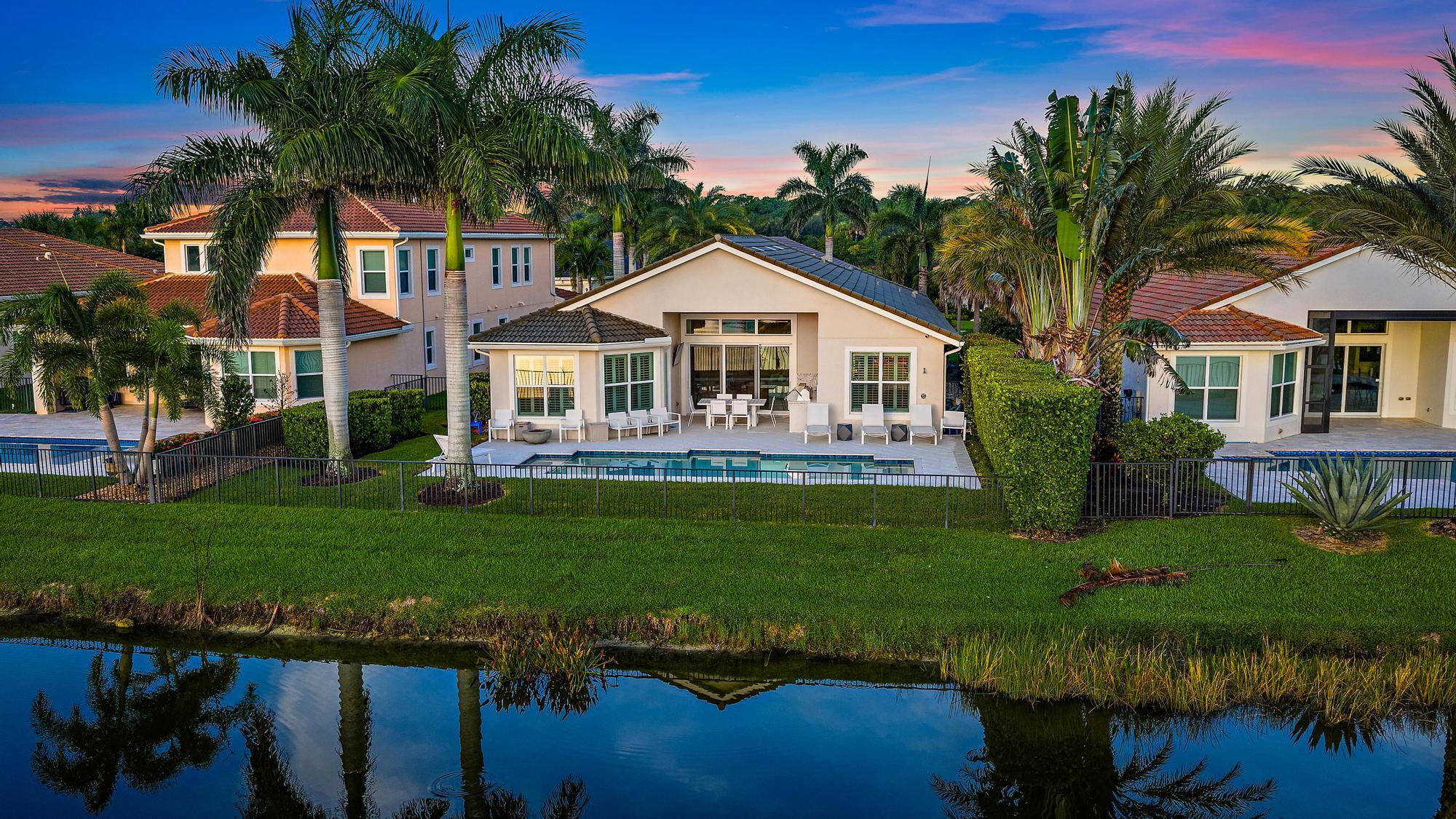 517 Carrara Court