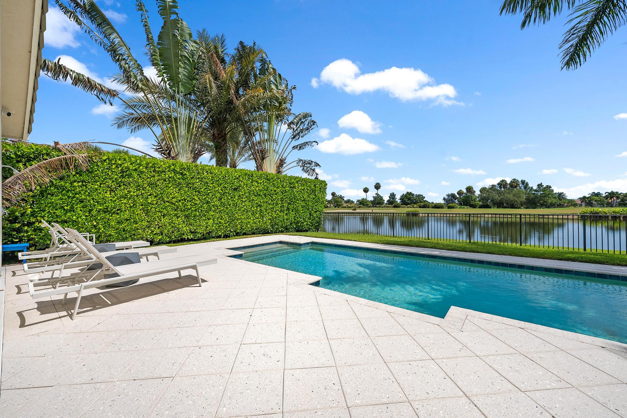 517 Carrara Court
