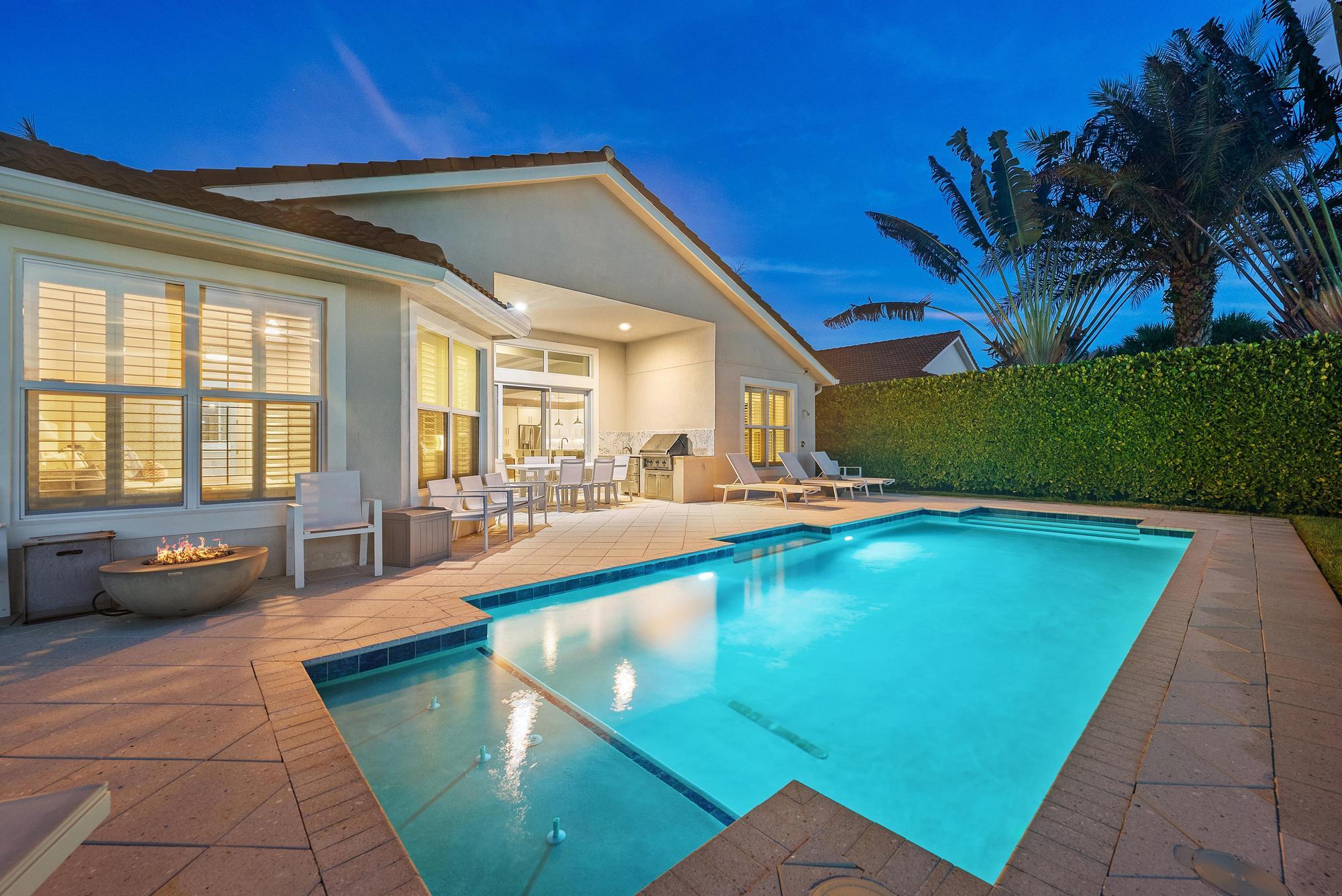 517 Carrara Court