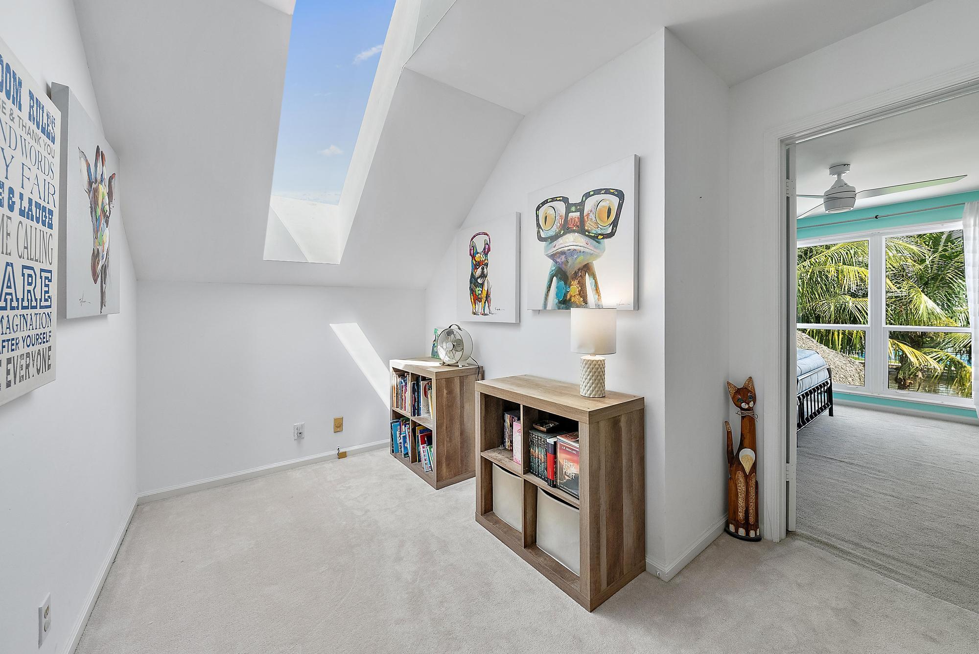 19 Leeward Circle