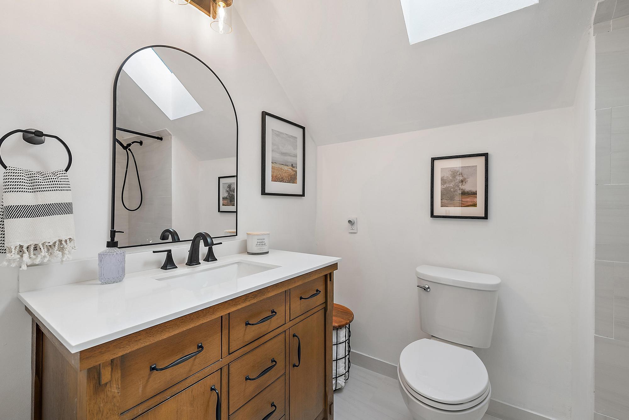 19 Leeward Circle
