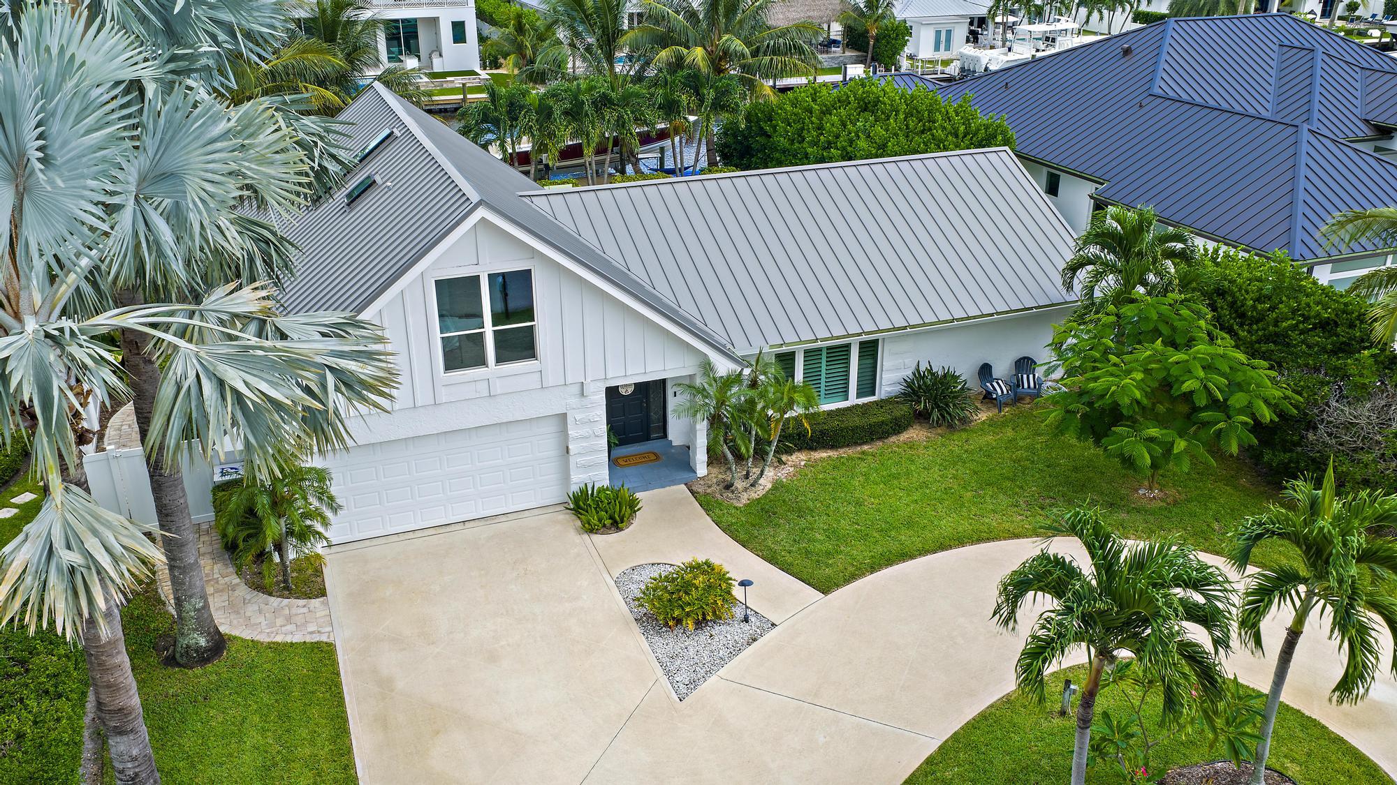 19 Leeward Circle