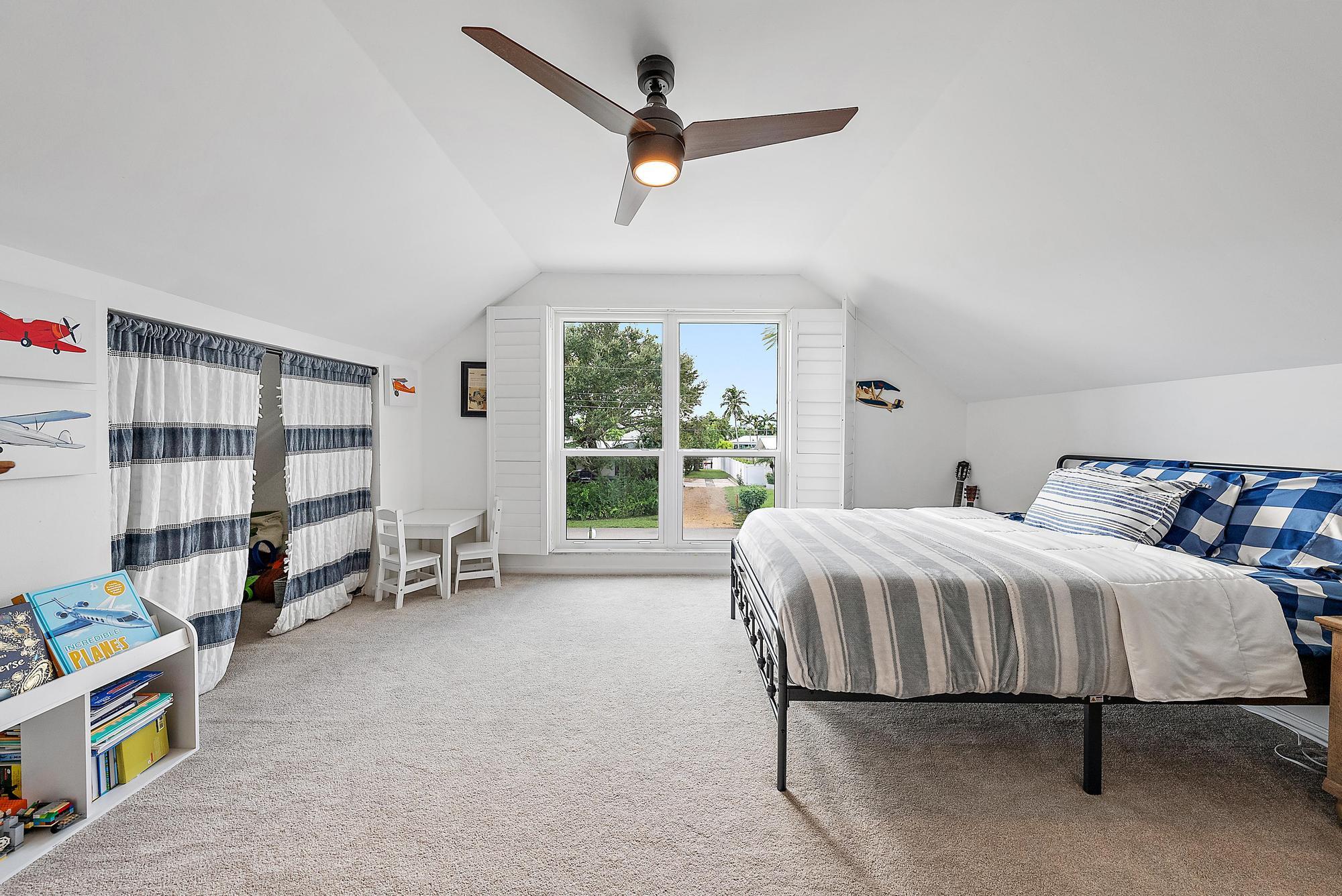 19 Leeward Circle