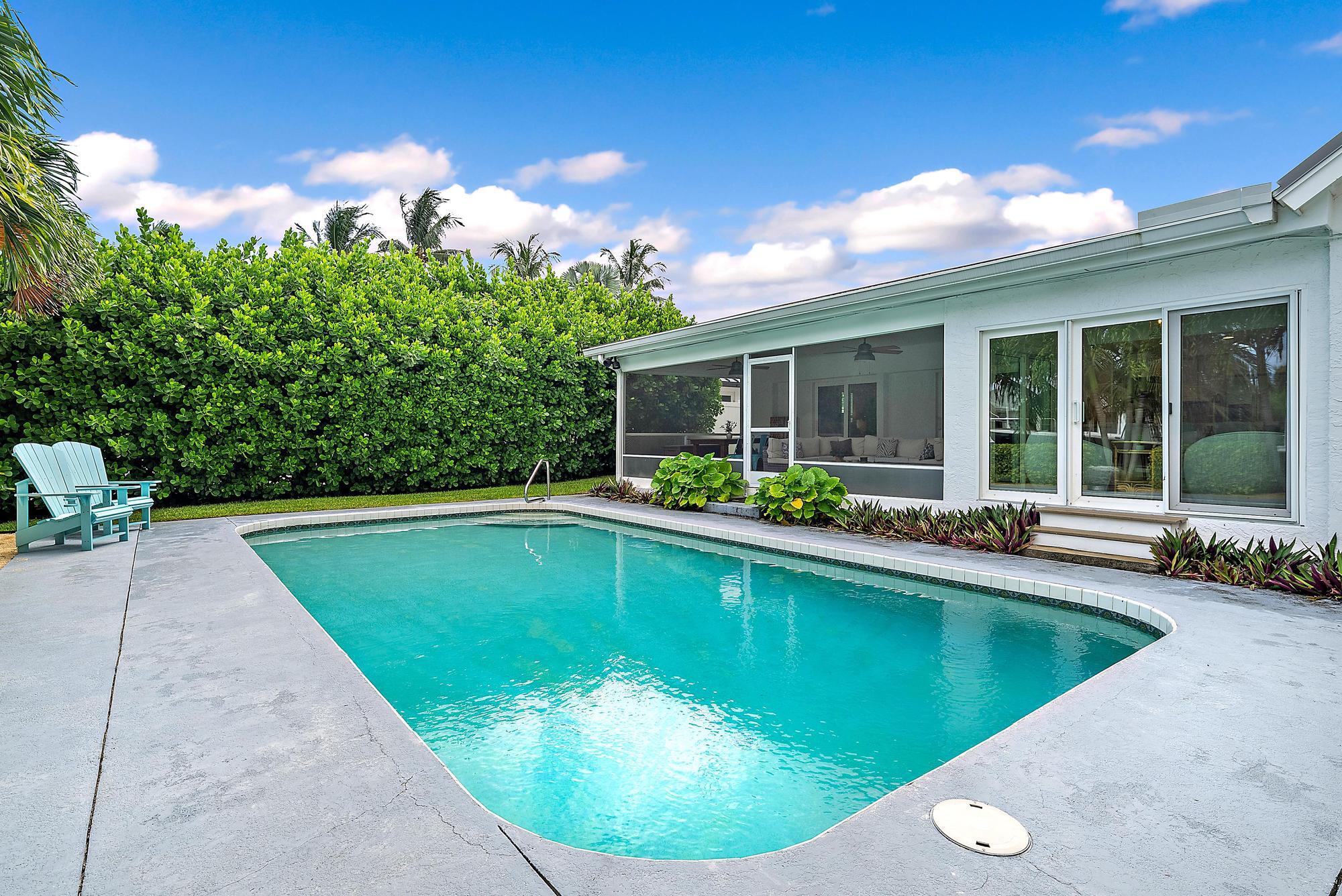 19 Leeward Circle
