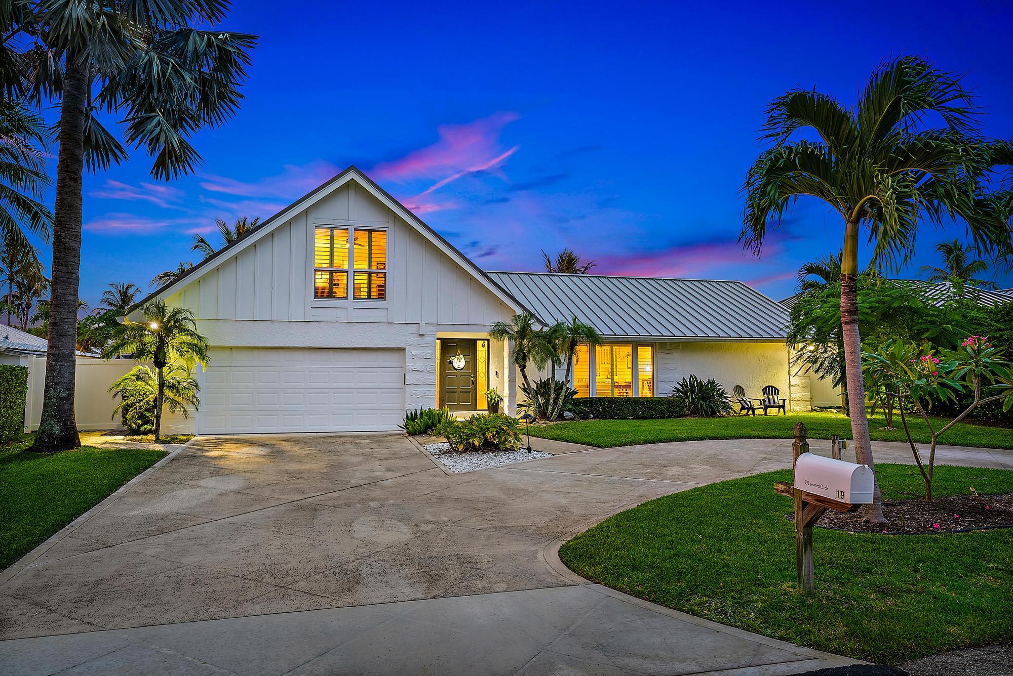 19 Leeward Circle