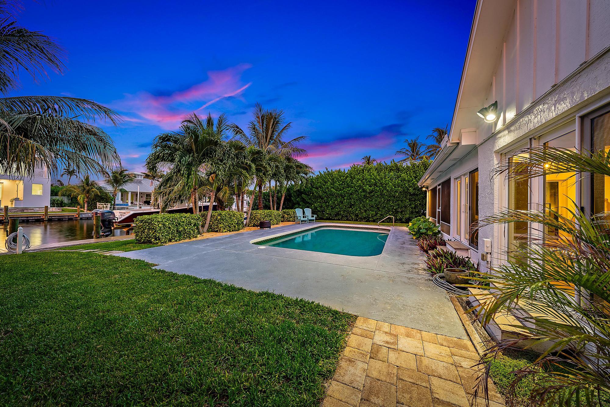 19 Leeward Circle