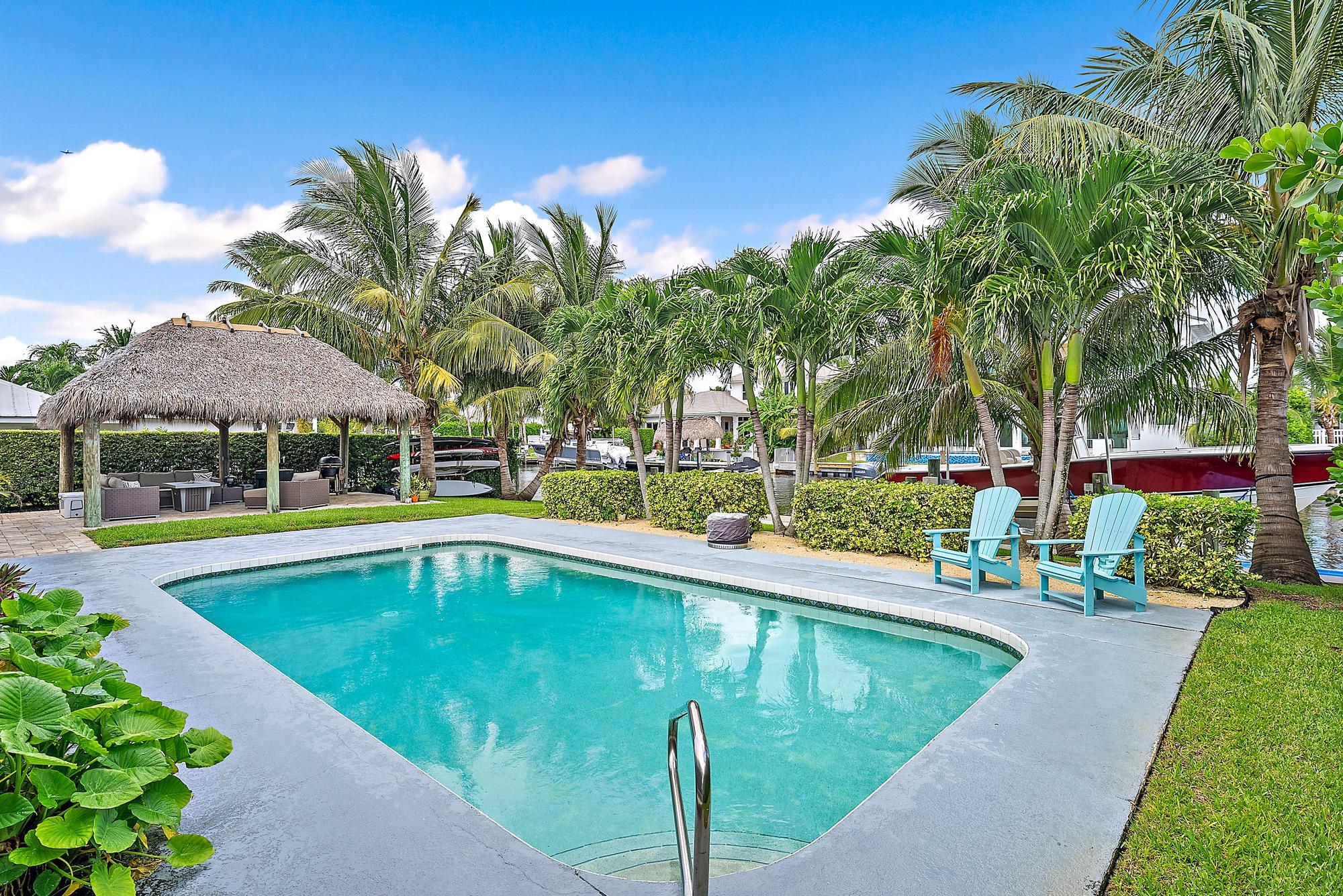 19 Leeward Circle