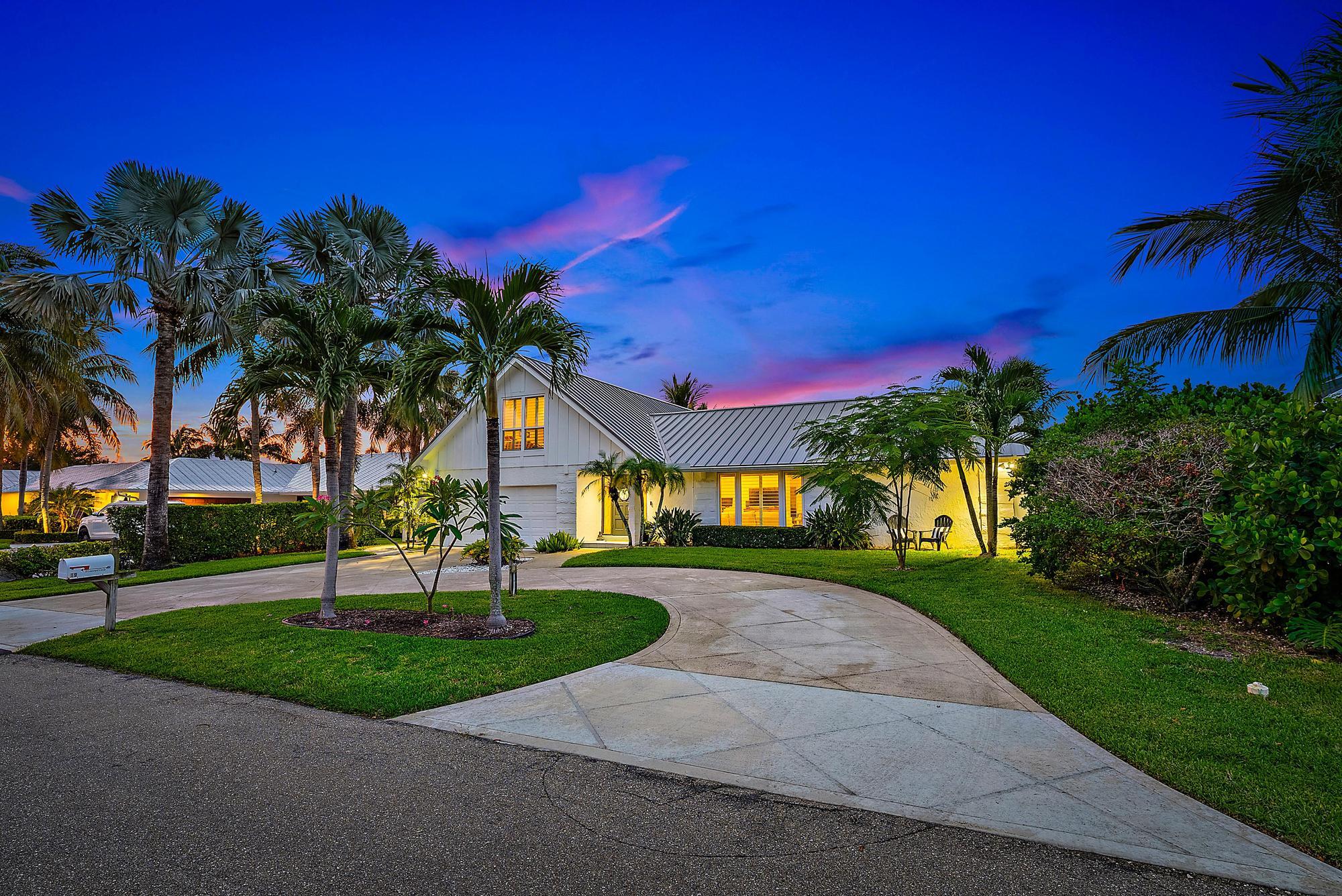 19 Leeward Circle