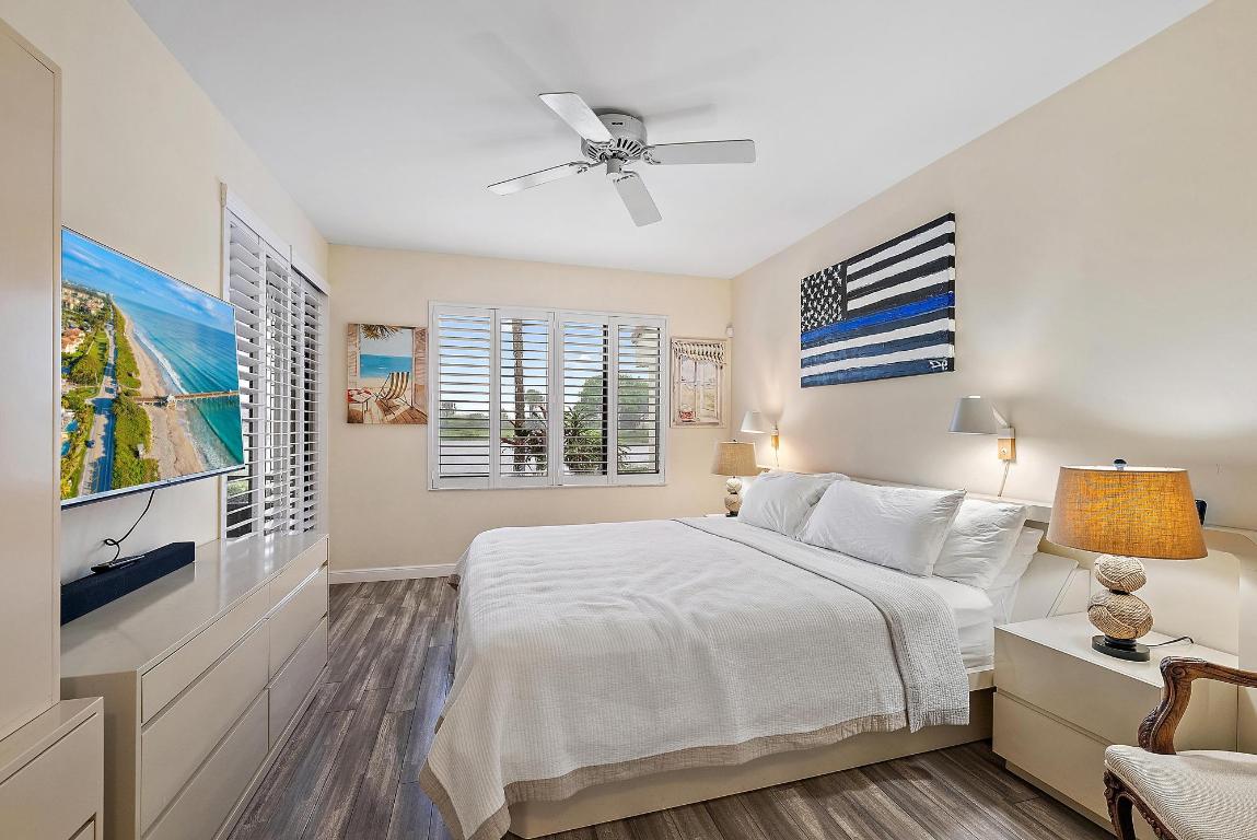 302 Sea Oats Drive C