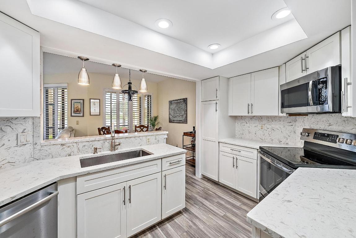 302 Sea Oats Drive C