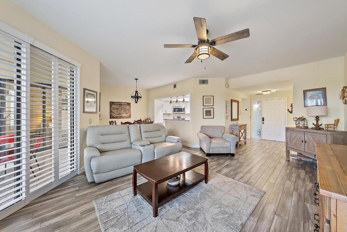 302 Sea Oats Drive C