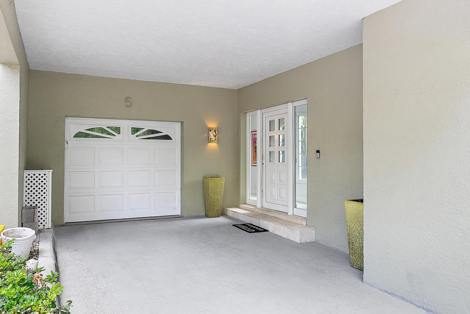 2050 S Highway A1a 5