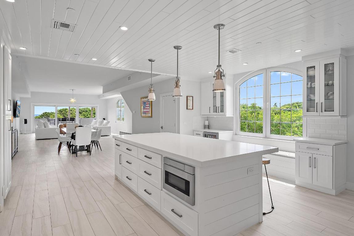 2050 S Highway A1a 5