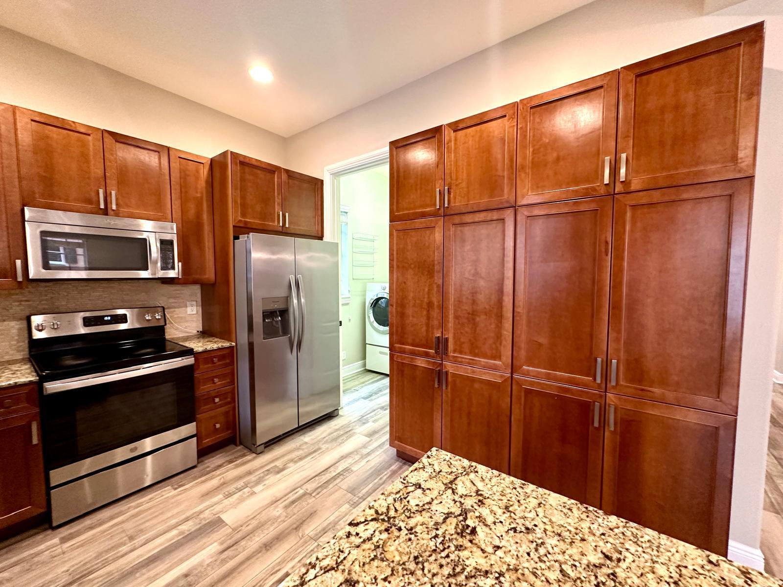 224 W Bay Cedar Circle