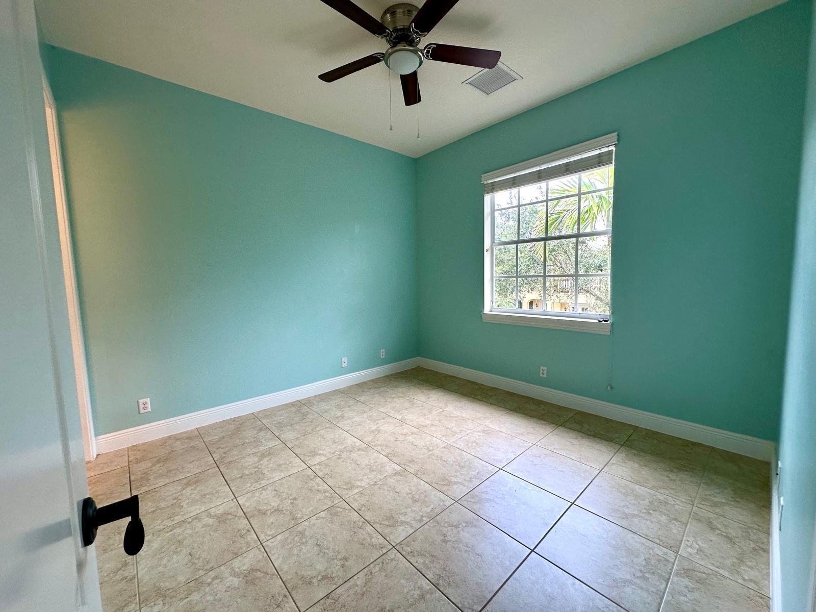 224 W Bay Cedar Circle