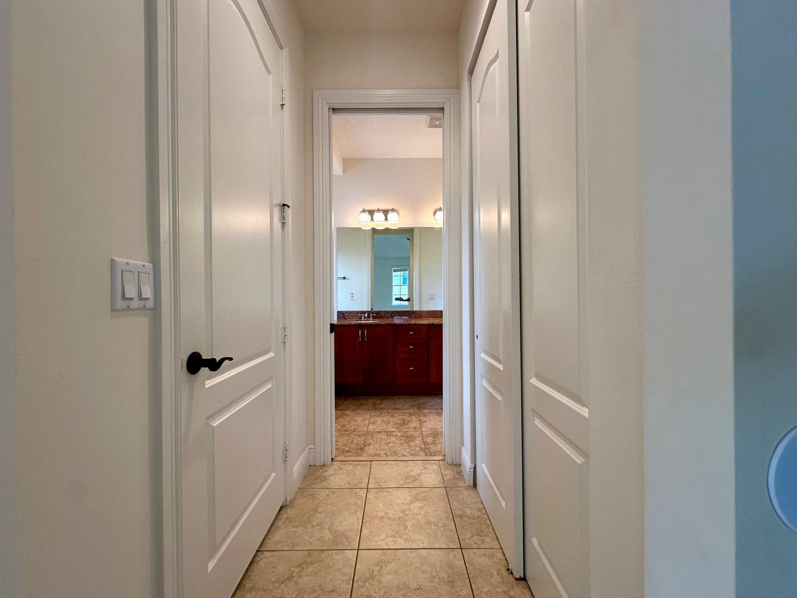 224 W Bay Cedar Circle