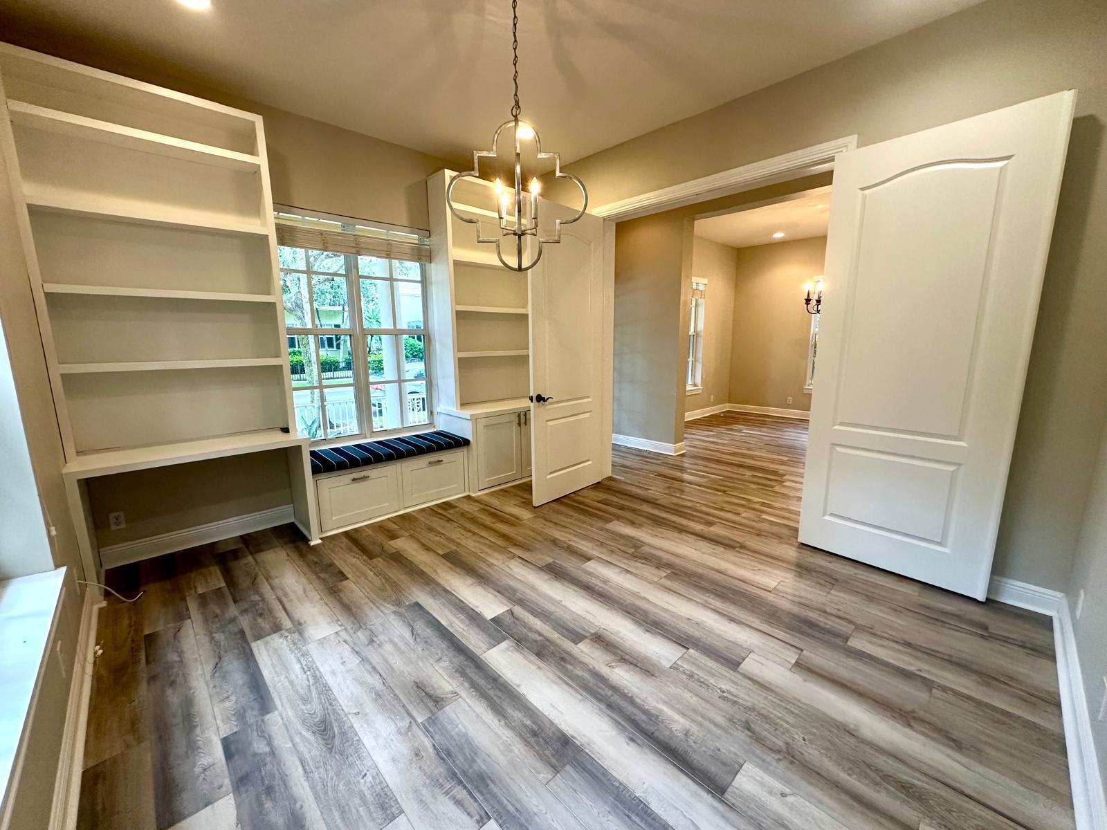 224 W Bay Cedar Circle