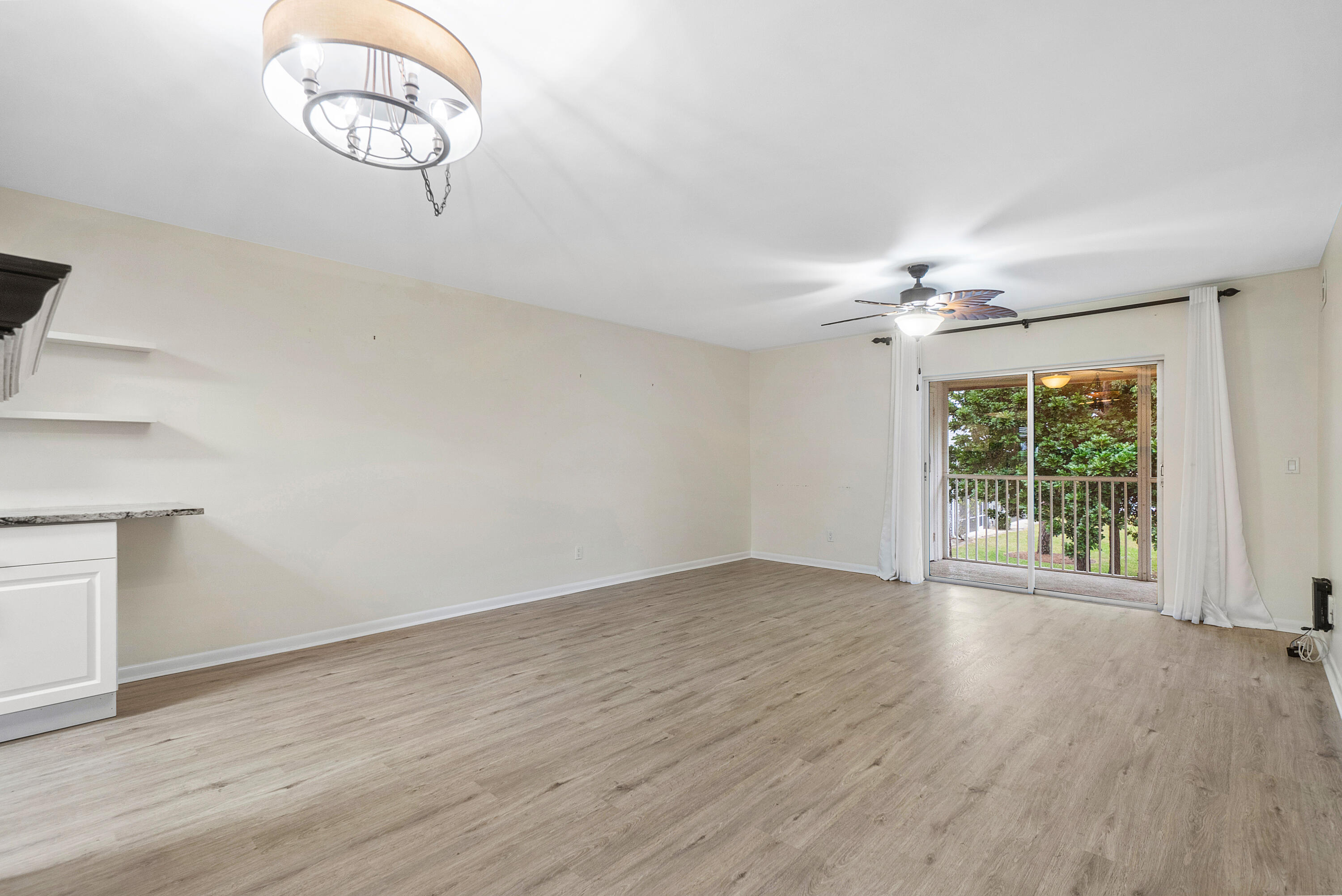 18081 SE Country Club Drive 32-318