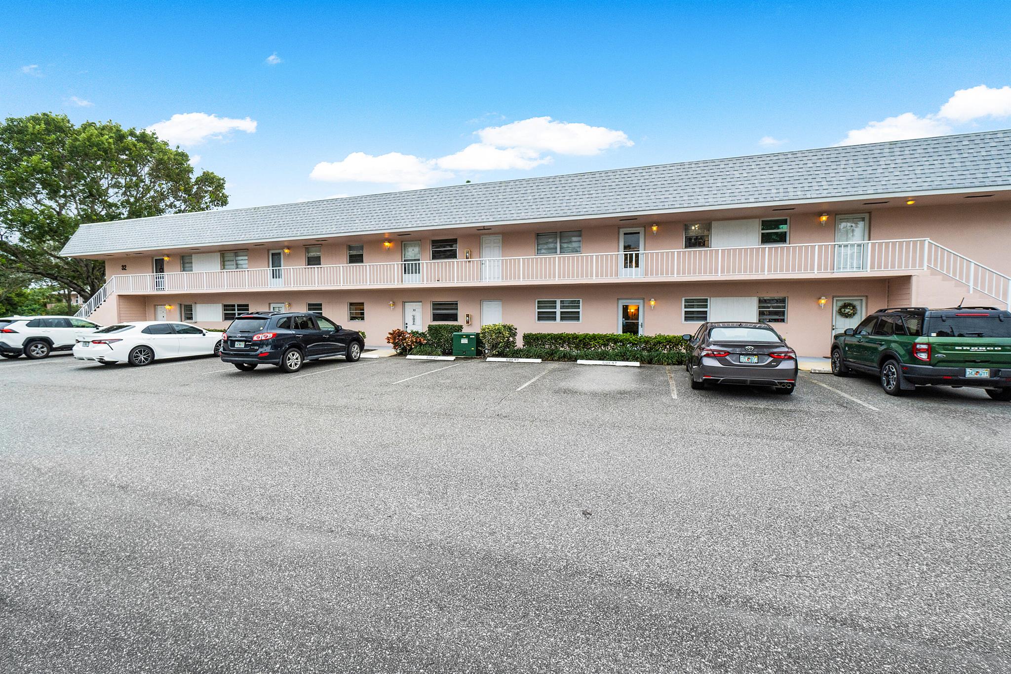 18081 SE Country Club Drive 32-318