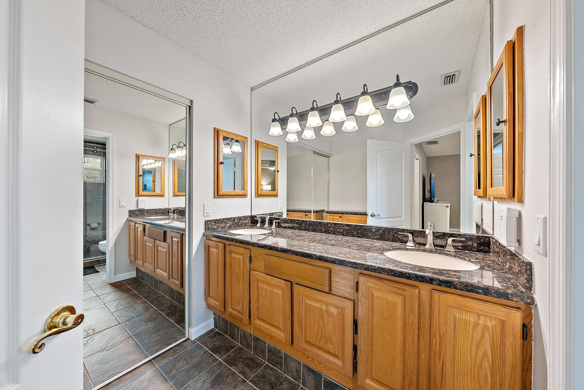 17 Commodore Place | Palm Beach Gardens, Florida