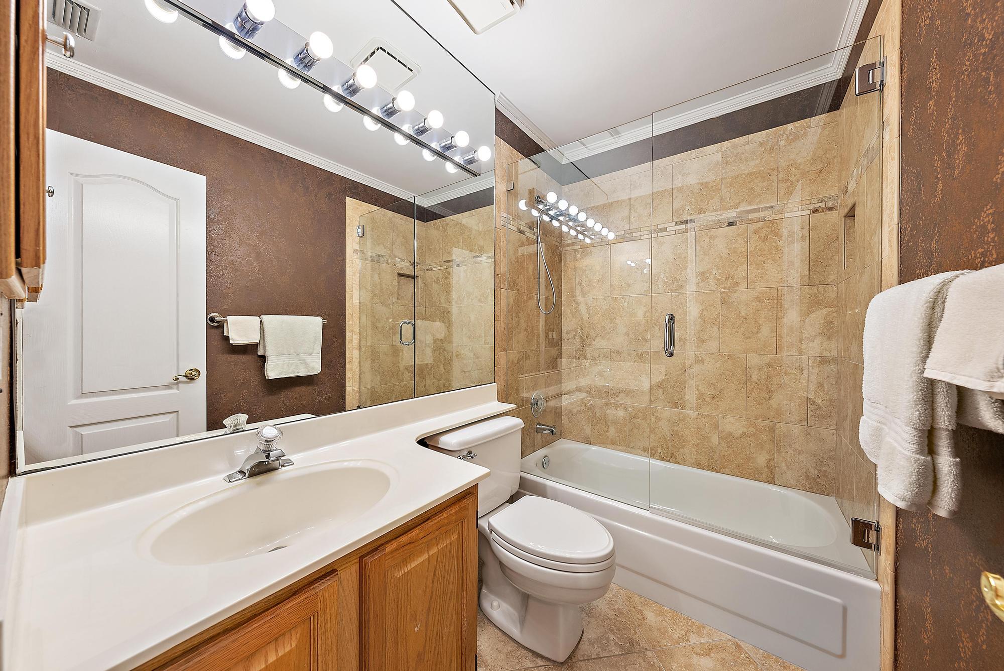 17 Commodore Place | Palm Beach Gardens, Florida