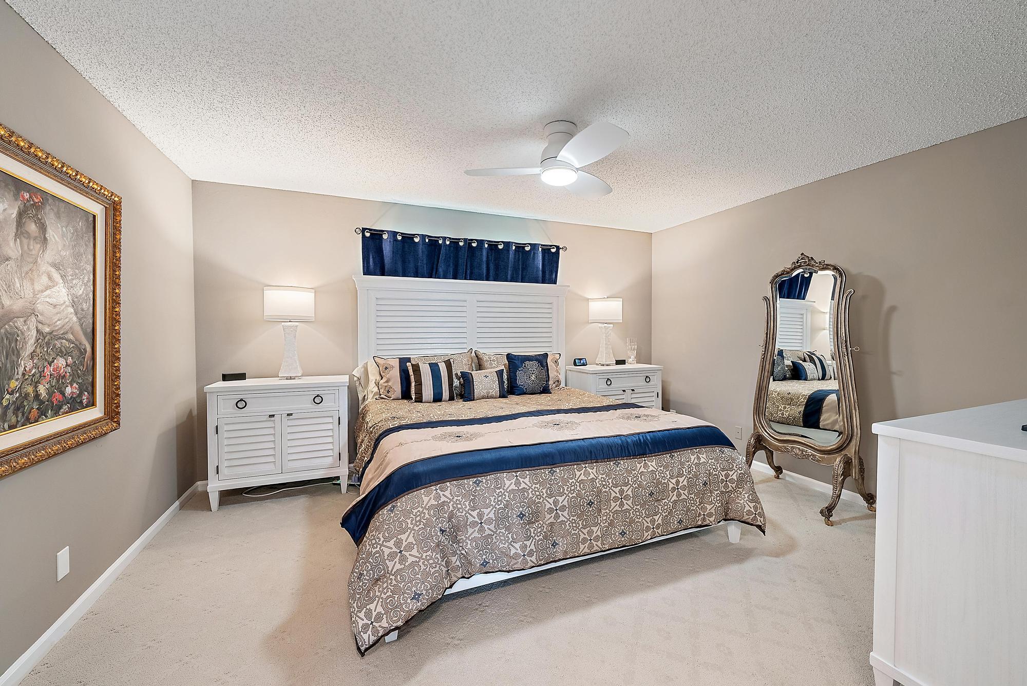 17 Commodore Place | Palm Beach Gardens, Florida